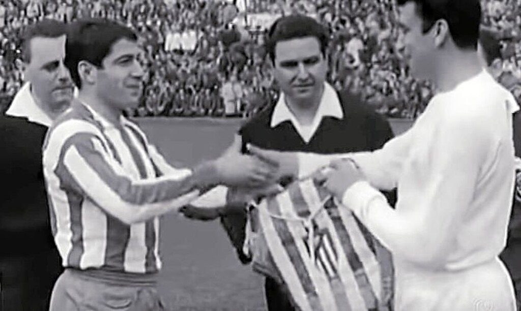 Ρεάλ Μαδρίτης: Θλίψη στη «βασίλισσα» - Πέθανε θρύλος της ομάδας (photos)