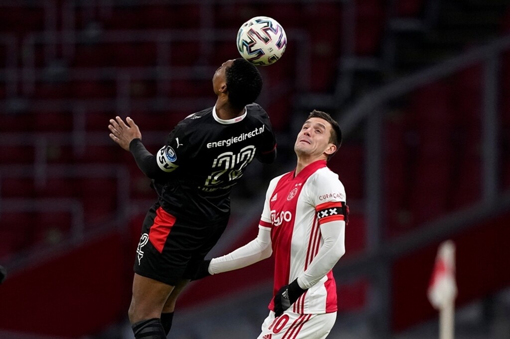 Ολλανδία: Ο Άγιαξ απέκλεισε την PSV! (Photos)
