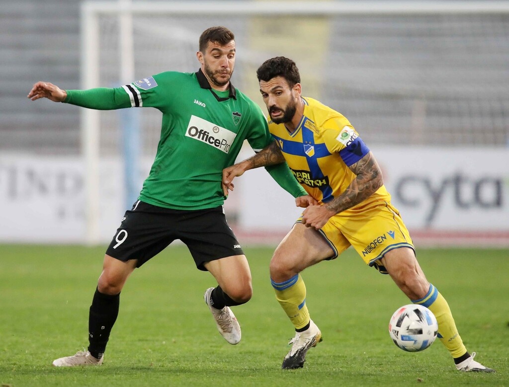 Κύπρος: Νίκη ο ΑΠΟΕΛ, ισόπαλο το ντέρμπι Ανόρθωση-ΑΕΛ (videos+photos)