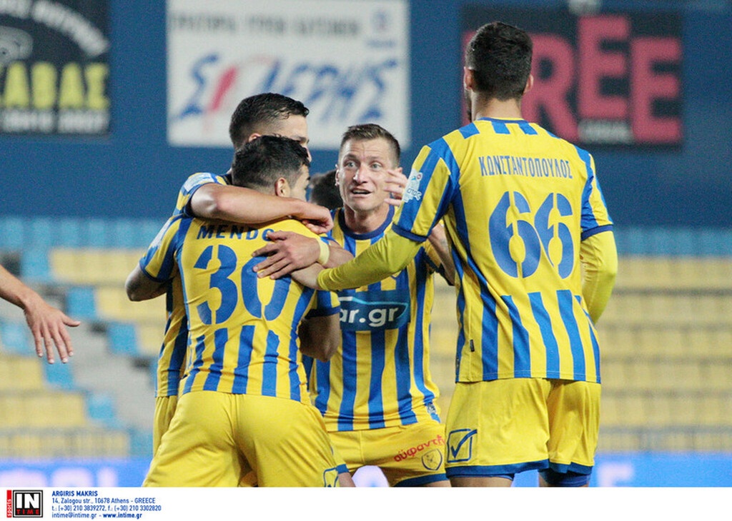 Παναιτωλικός: Αυξάνονται οι πονοκέφαλοι για τον Δέλλα (photos)