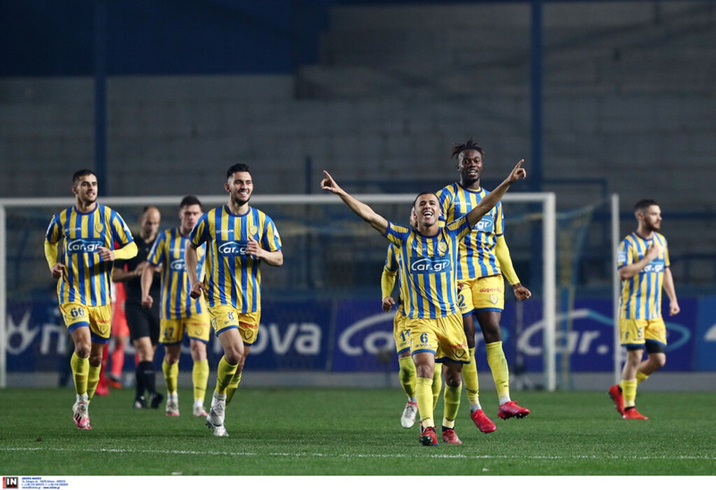 Παναιτωλικός: Αυξάνονται οι πονοκέφαλοι για τον Δέλλα (photos)