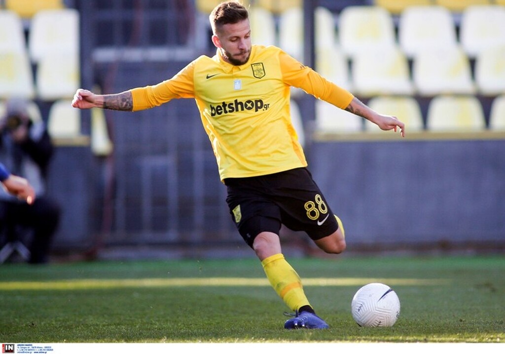 Super League: Παίκτης του μήνα ο Σάσα! (Photos)