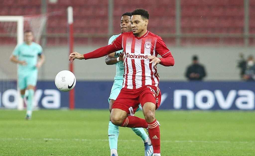 Ολυμπιακός: Το πλάνο του Μαρτίνς για την άμυνα και... οι νέοι (photos)