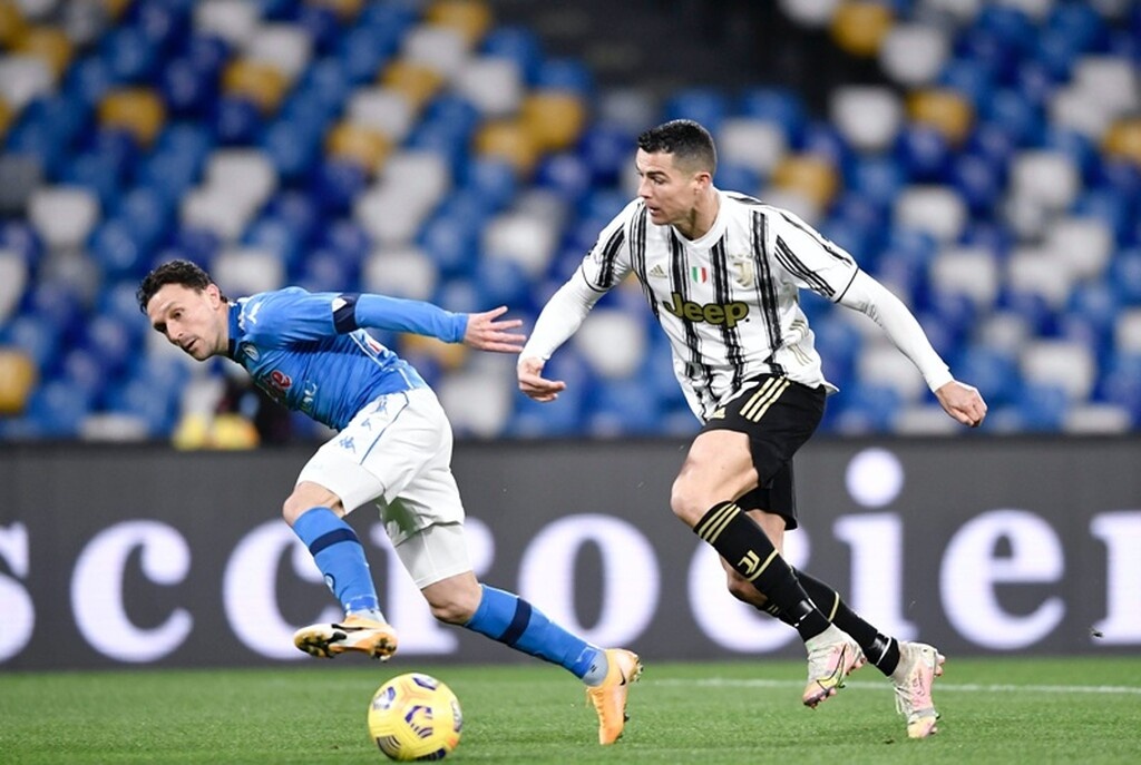 Serie A: Η Νάπολι… αποκαθηλώνει την Γιουβέντους! (Videos+Photos)