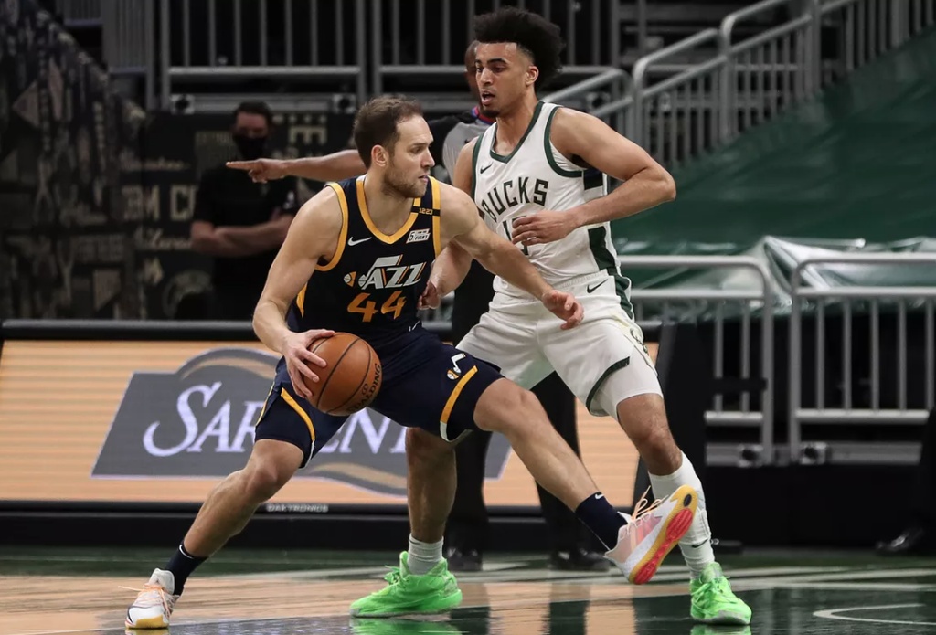 NBA: Δεν έφτανε ο Γιάννης - Εντυπωσιαζουν οι Τζαζ (video+photos)