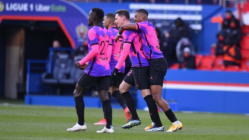 Ligue 1: Με το ζόρι στην κορυφή και περιμένει η Παρί Σ.Ζ. (photos)