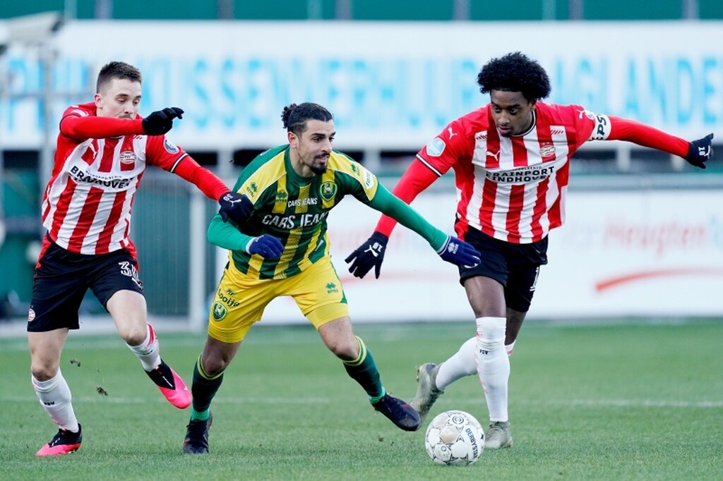 Eredivisie: Πέταξε βαθμούς η Αϊντχόφεν πριν τον Ολυμπιακό! (video+photos)