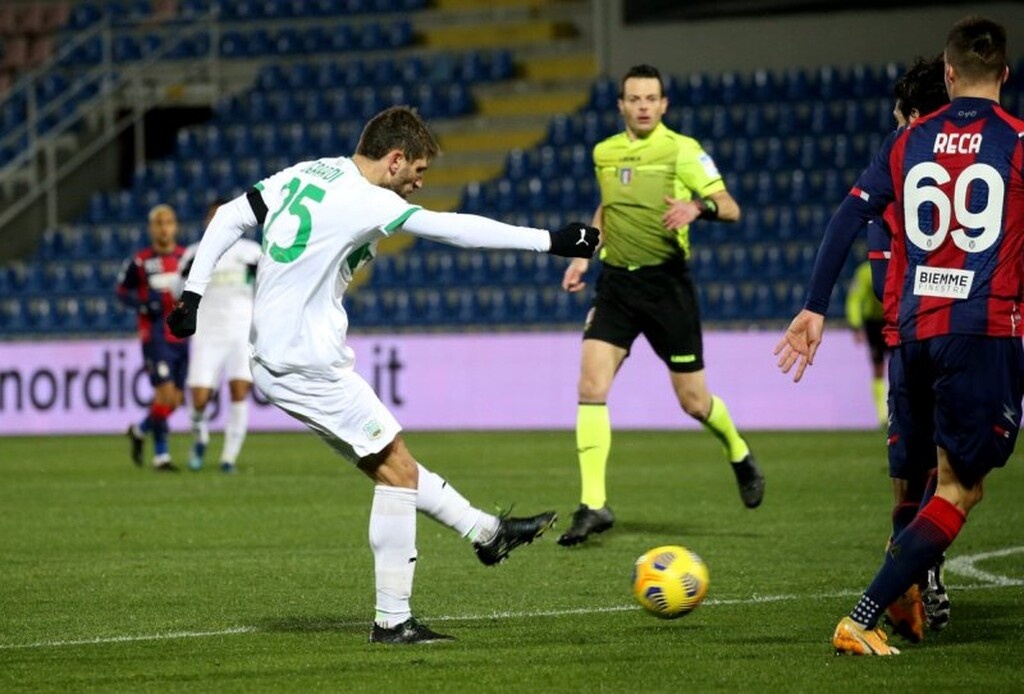 Serie A: Η Σασουόλο «πέρασε» απ’ την έδρα της Κροτόνε! (Photos)