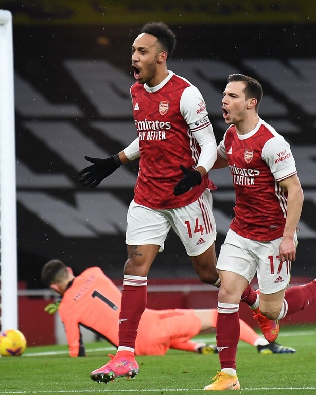 Premier League: Ξέσπασε με Ομπαμεγιάνκ η Άρσεναλ (photos+video)
