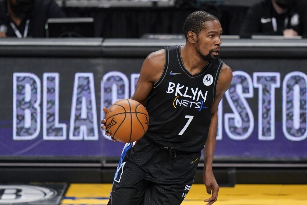 NBA: Θέμα με Ντουράντ