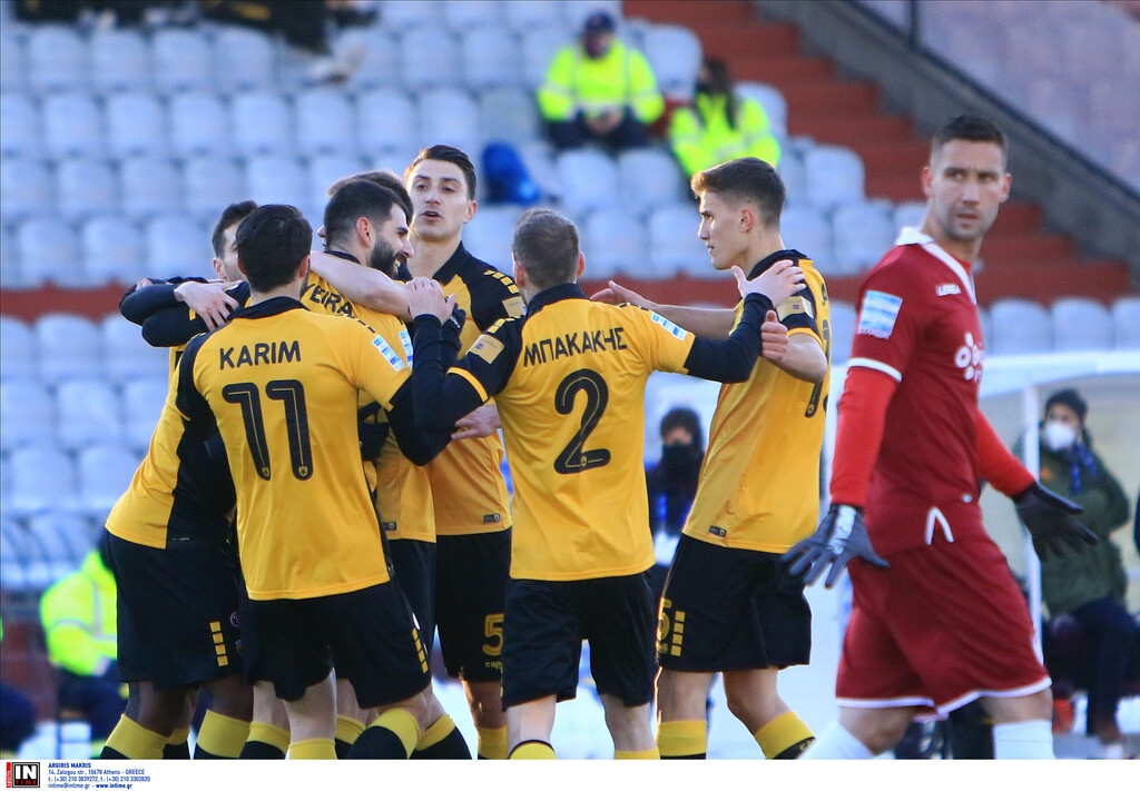 ΑΕΚ: Αγωνία με Μπακάκη (photos)