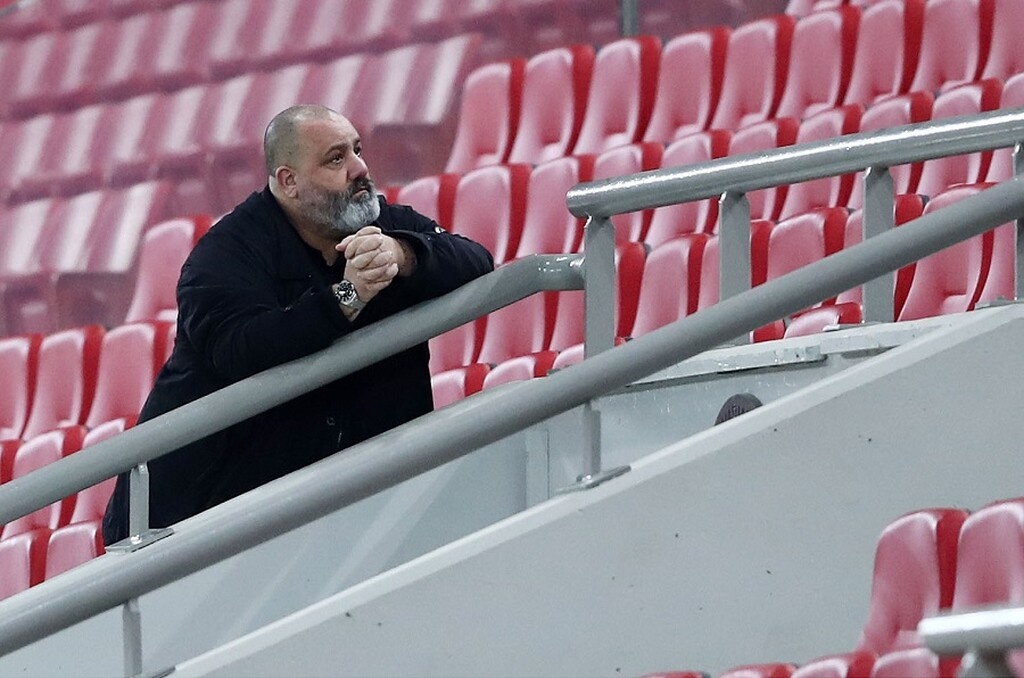 Ολυμπιακός: Εκρηκτικό μήνυμα Καραπαπά - «Αλλόθρησκοι, κάντε τα παιδιά σας Ολυμπιακούς»