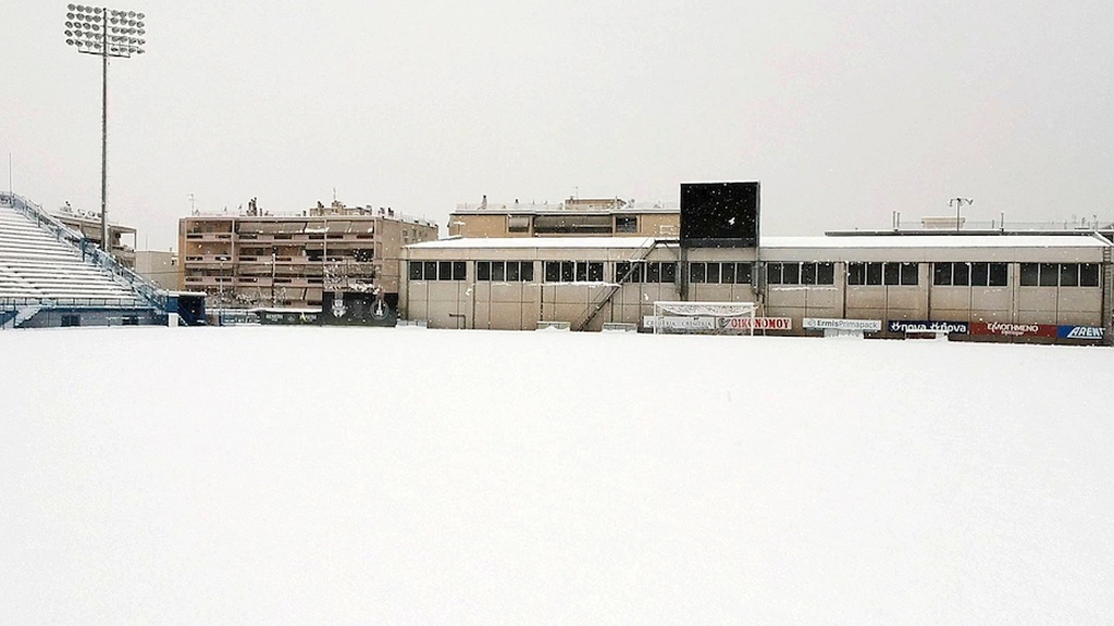 Κακοκαιρία «Μήδεια»: Στον… αέρα το Απόλλων Σμύρνης-Λαμία - Στα «λευκά» η Ριζούπολη (photos)