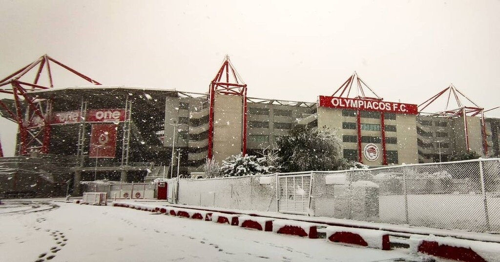 Κακοκαιρία «Μήδεια»: Ντύθηκε στα… λευκά το «Γ. Καραϊσκάκης» (photos)