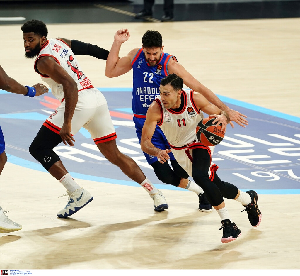 Αναντολού Εφές - Ολυμπιακός: Μυθική εμφάνιση από τον Λαρεντζάκη και κατάρρευση στη συνέχεια (video)