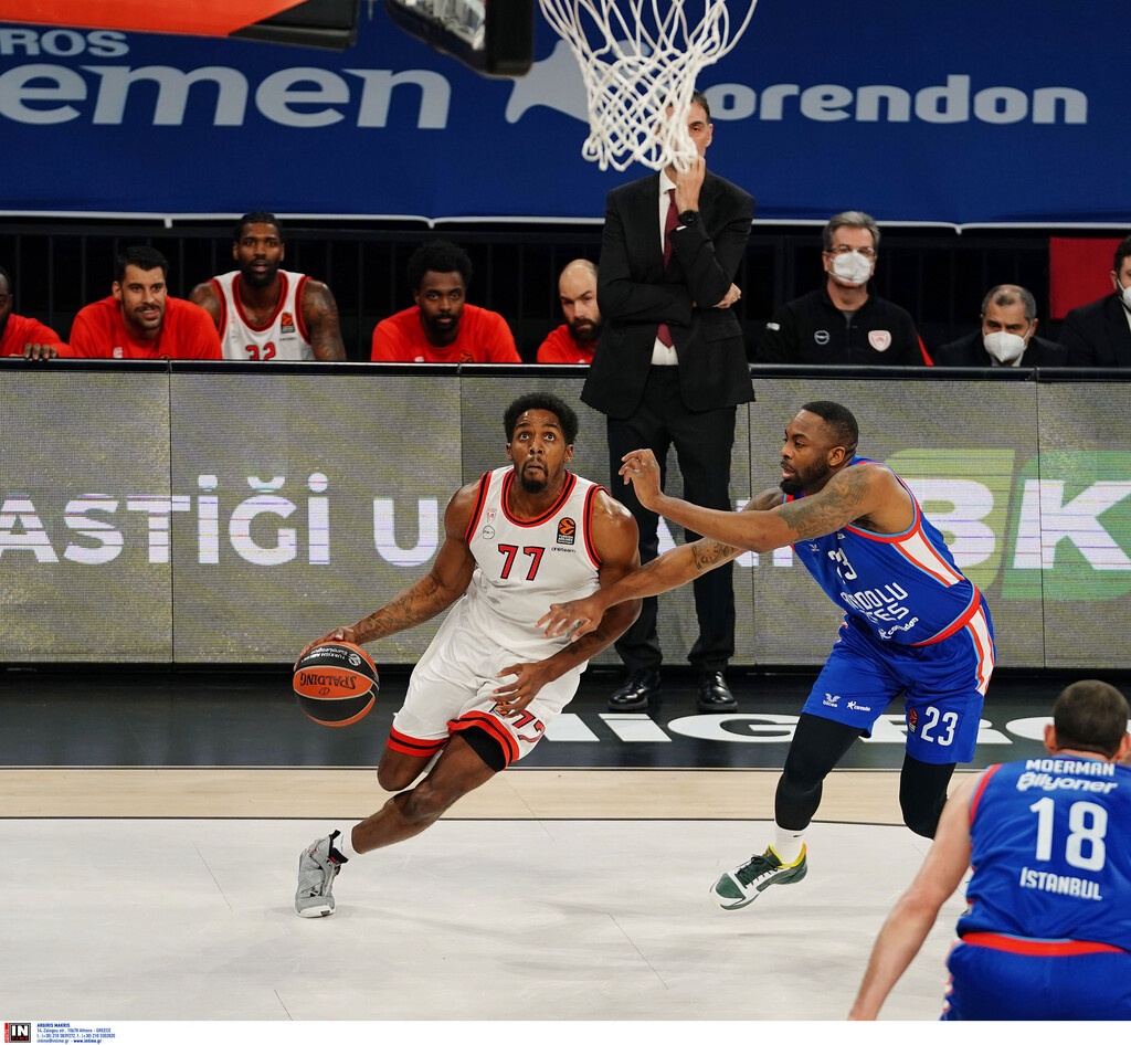 Αναντολού Εφές - Ολυμπιακός: Μυθική εμφάνιση από τον Λαρεντζάκη και κατάρρευση στη συνέχεια (video)