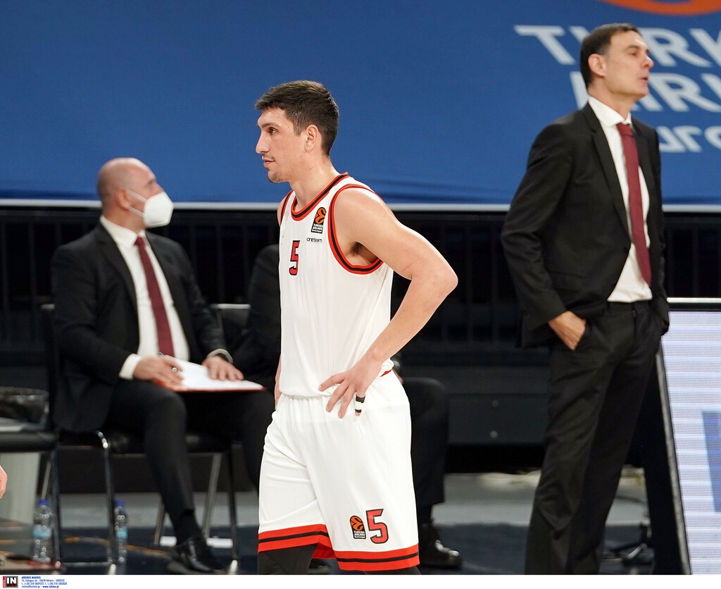 Αναντολού Εφές-Ολυμπιακός 76-53: Κατάρρευση…