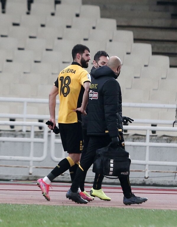 ΑΕΚ: Αγωνία για Ολιβέιρα