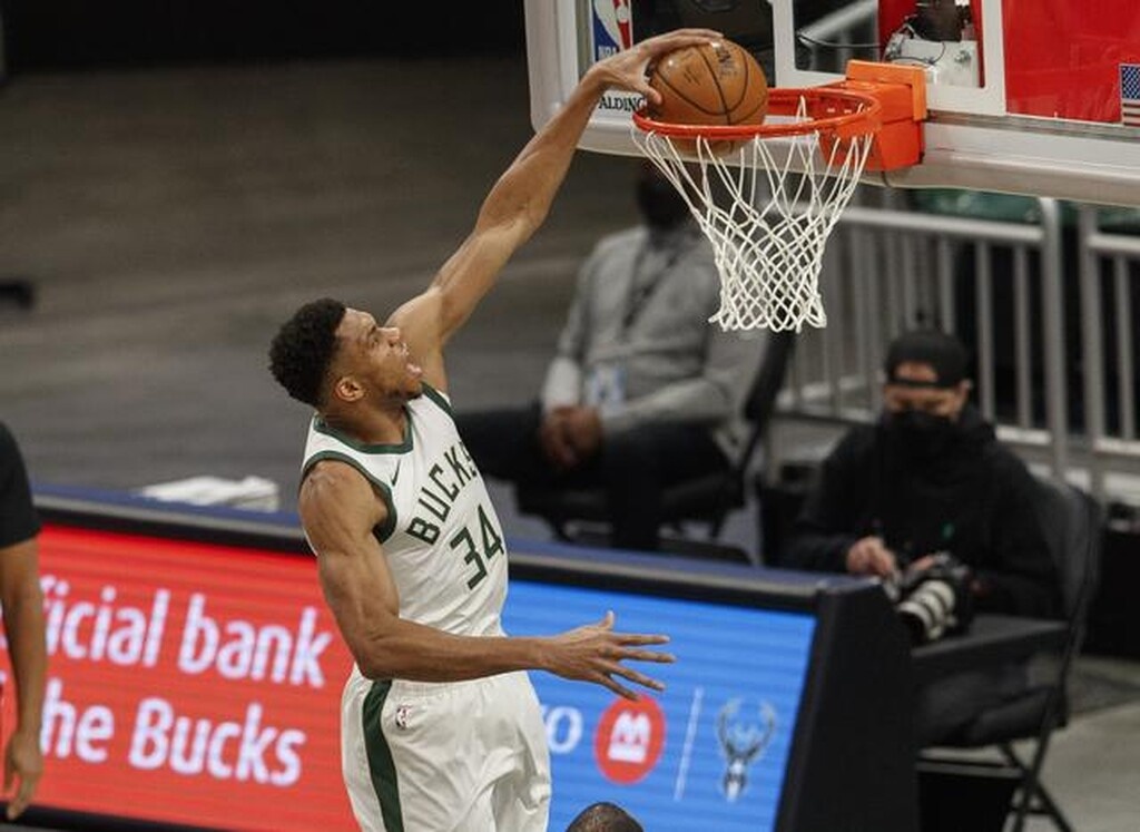 NBA: Οι καλύτερες στιγμές του Γιάννη Αντετοκούνμπο (photos+video)