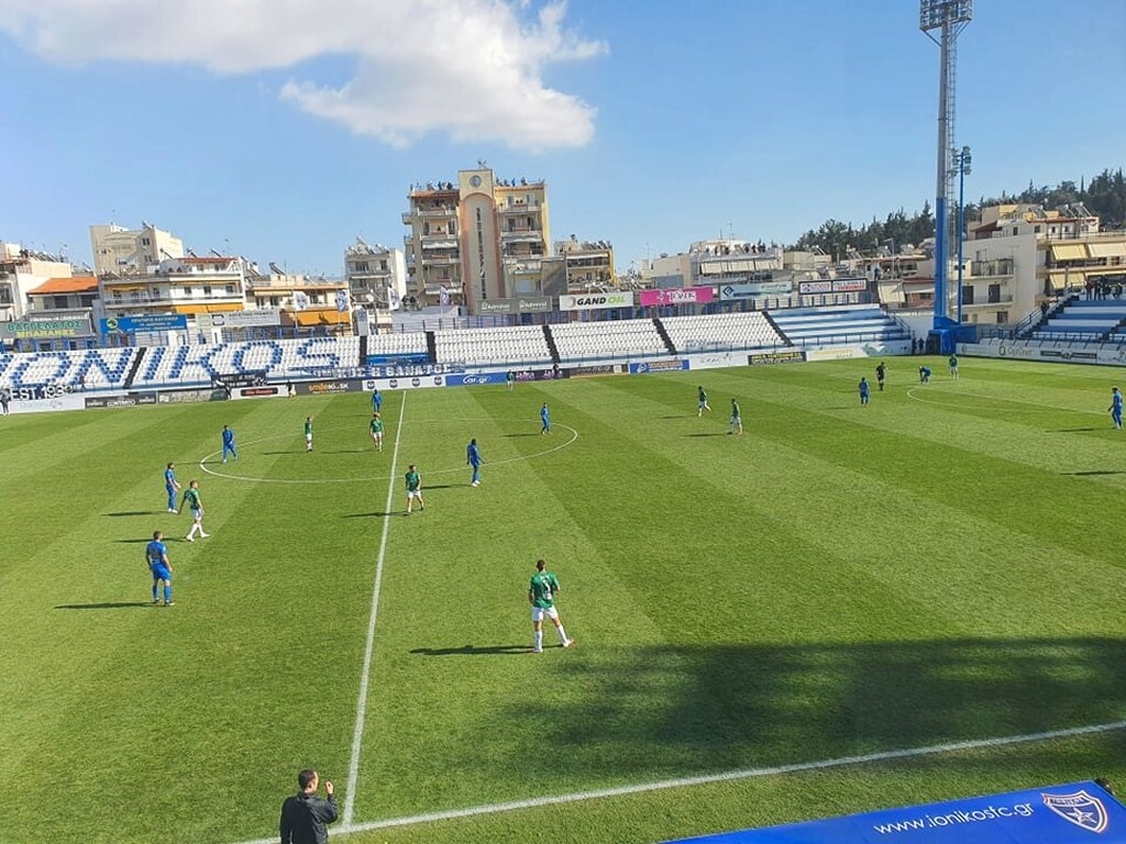 Χαμός στο Ιωνικός-Λεβαδειακός - Εξέδρα στις ταράτσες (photos)