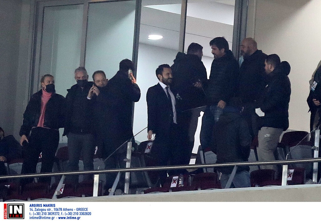 Ολυμπιακός-Άρης: Στο γήπεδο ο Καρυπίδης! (Photos)