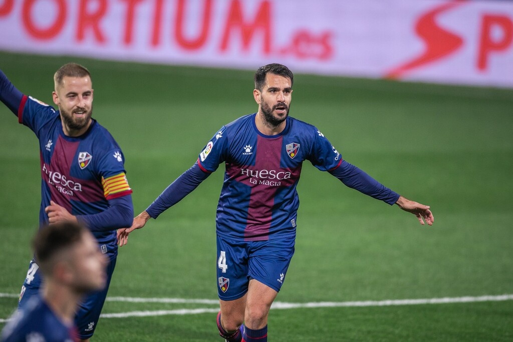 La Liga: Νίκη-ελπίδα για την Ουέσκα, χαμός στην «ουρά»!