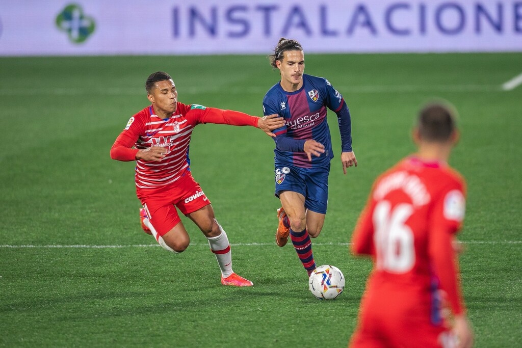 La Liga: Νίκη-ελπίδα για την Ουέσκα, χαμός στην «ουρά»!