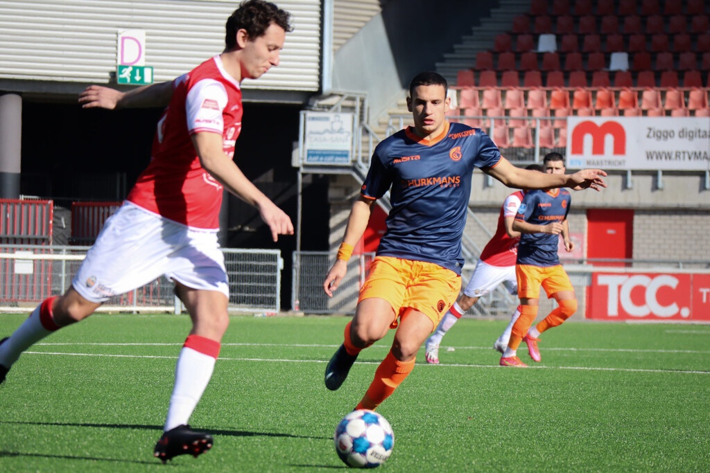 Εξαιρετικός στο ντεμπούτο του ο Εμμανουηλίδης: Δυο γκολ και δυο ασίστ (photos)