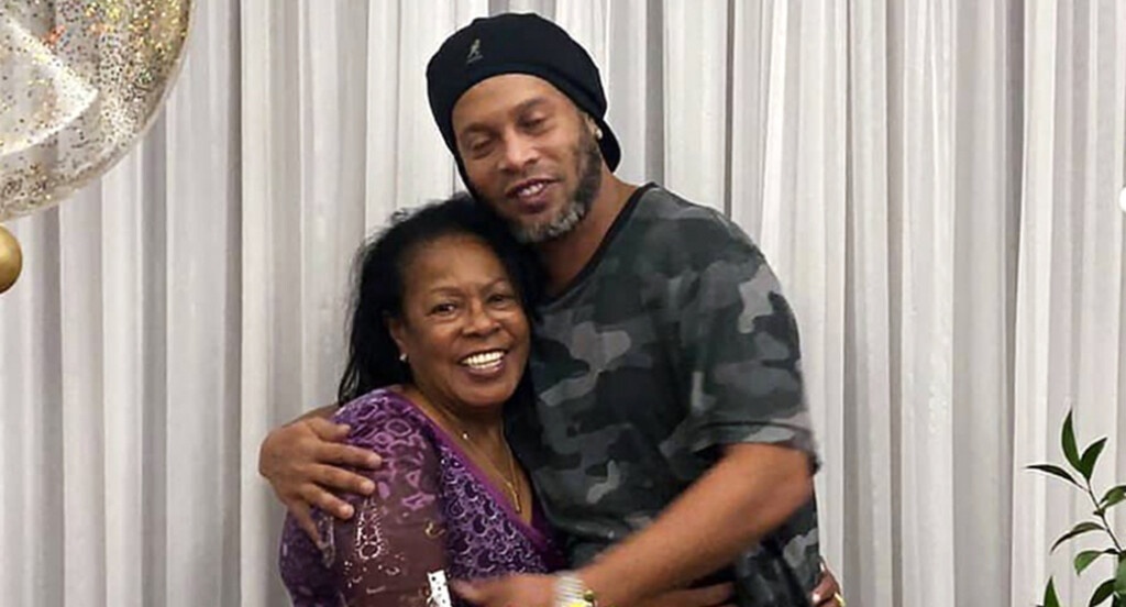 Ροναλντίνιο: Θλίψη για τον Βραζιλιάνο - Δύσκολες ώρες (photos)