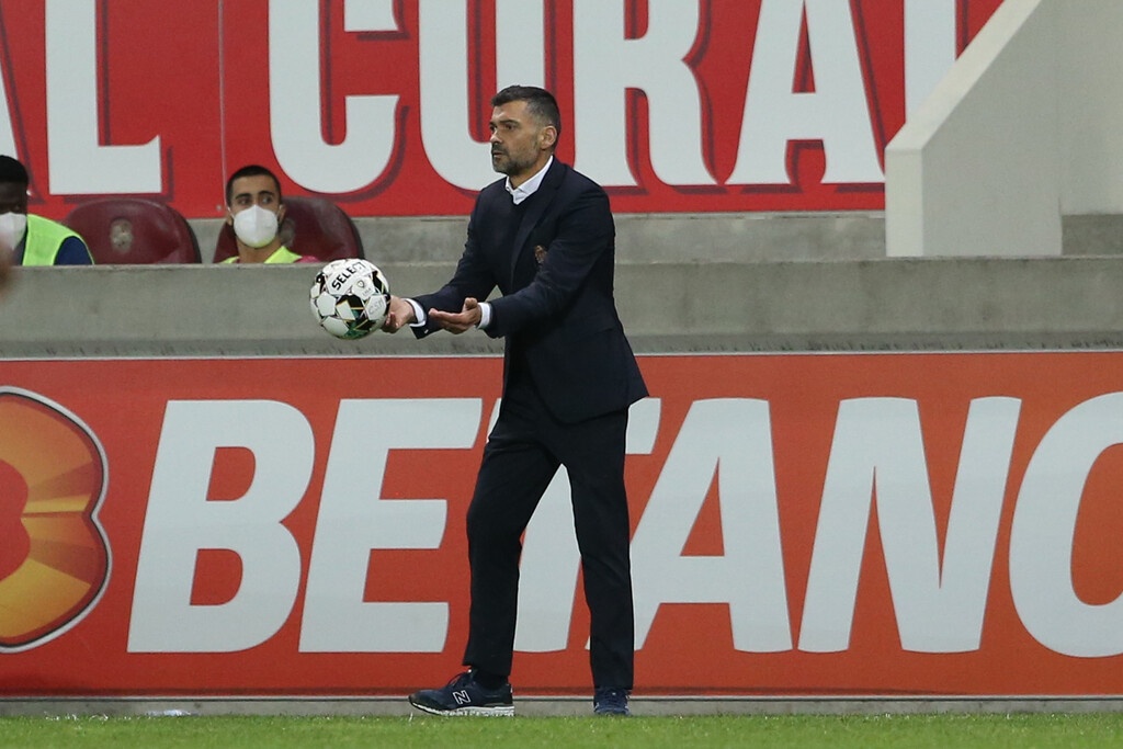 Πορτογαλία: Νίκη θρίλερ και δεύτερη θέση η Πόρτο! (video+photos)