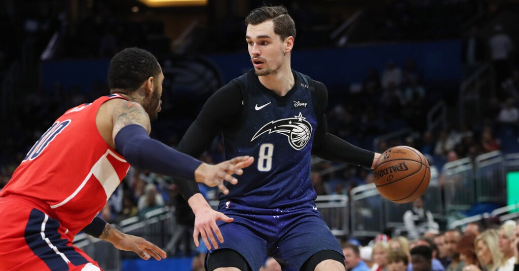 Παναθηναϊκός ΟΠΑΠ: Με ρετρό πράσινη φανέλα «σαρώνει» στο Instagram ο Χεζόνια!