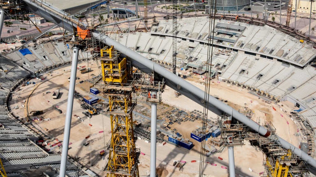 Έρευνα που σοκάρει - Χιλιάδες νεκροί στα έργα για το Μουντιάλ 2022 (photos)