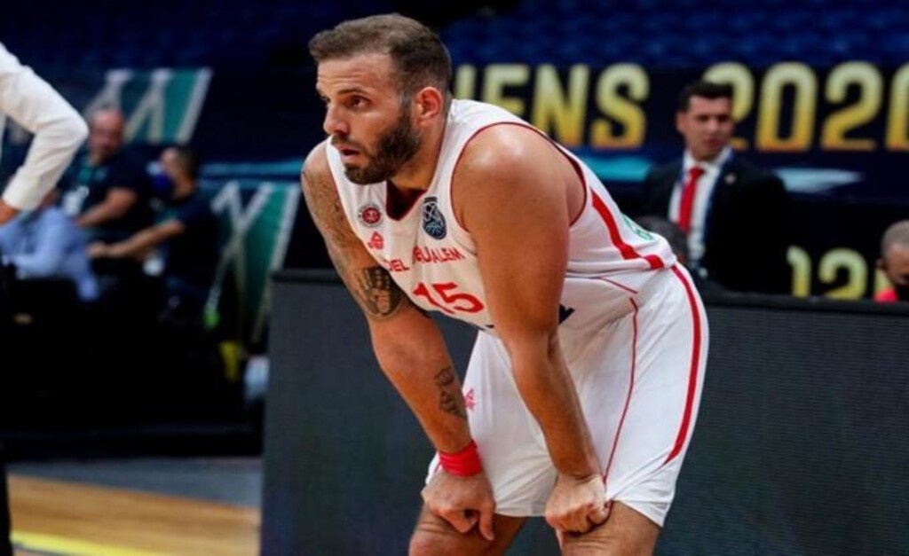 Φεύγει για Πολωνία ο Παππάς