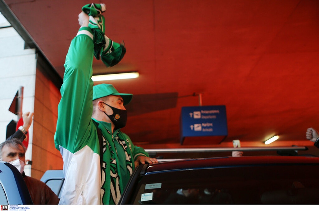 Καρέ καρέ η άφιξη του Χεζόνια στην Ελλάδα