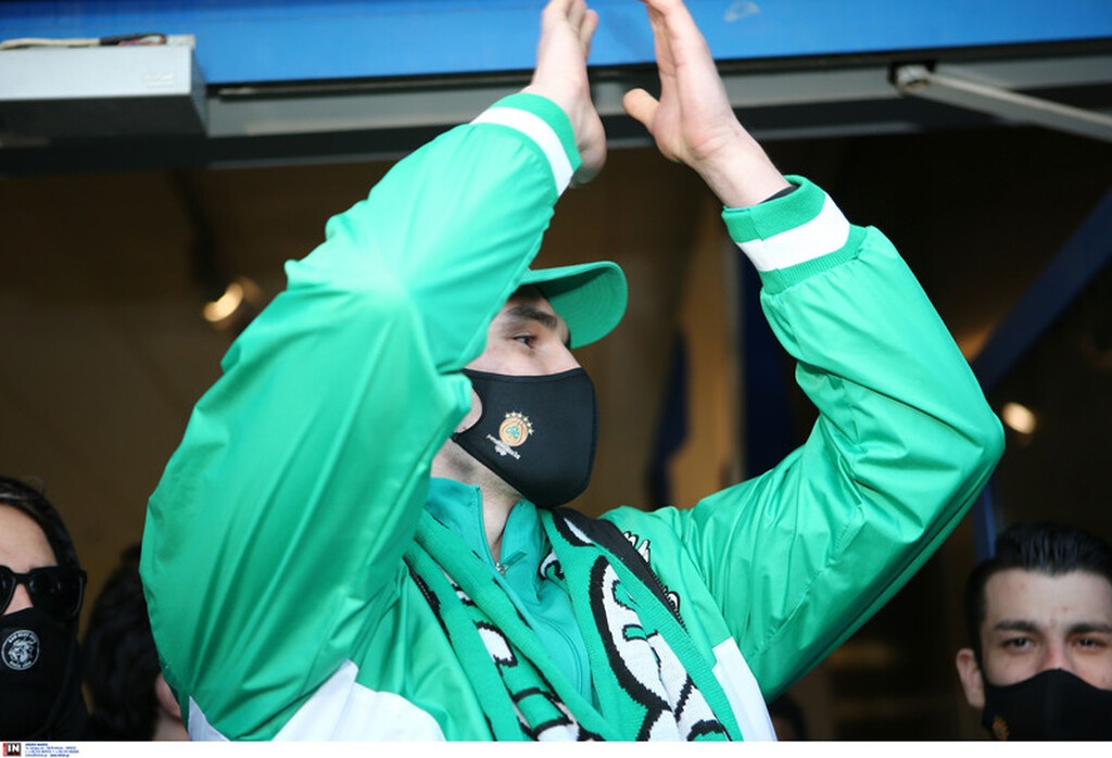 Καρέ καρέ η άφιξη του Χεζόνια στην Ελλάδα