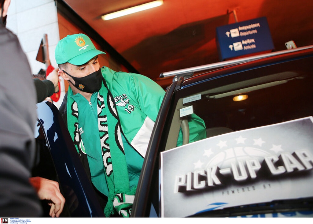 Καρέ καρέ η άφιξη του Χεζόνια στην Ελλάδα