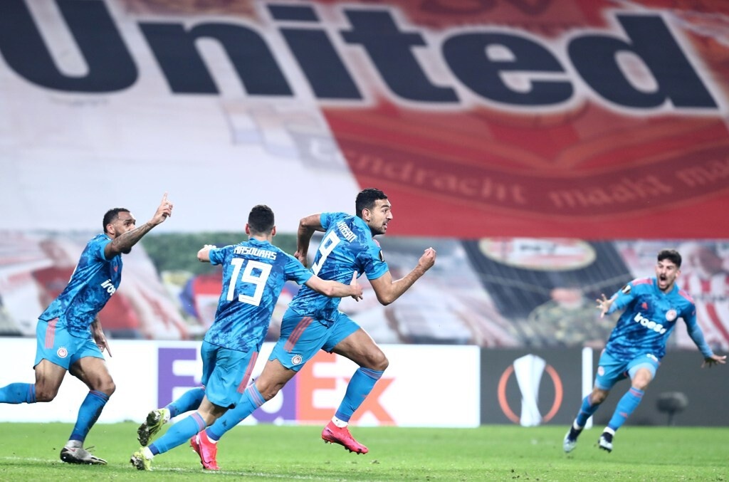 Αϊντχόφεν-Ολυμπιακός 2-1: Τεράστια πρόκριση με λυτρωτή τον Χασάν (photos+videos)
