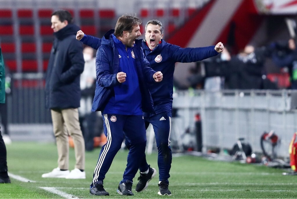 Αϊντχόφεν-Ολυμπιακός: Έξαλλοι πανηγυρισμοί μετά την πρόκριση (photos+video)