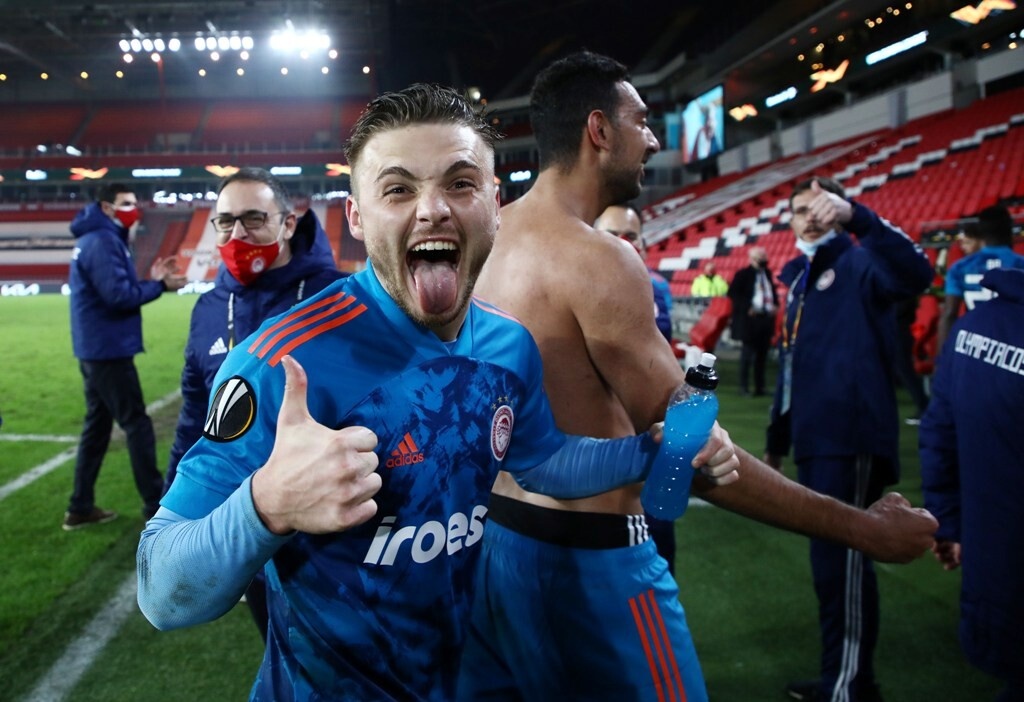 Αϊντχόφεν-Ολυμπιακός: Έξαλλοι πανηγυρισμοί μετά την πρόκριση (photos+video)