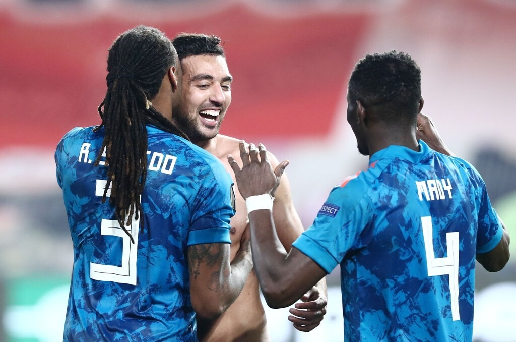 Αϊντχόφεν-Ολυμπιακός: Έξαλλοι πανηγυρισμοί μετά την πρόκριση (photos+video)