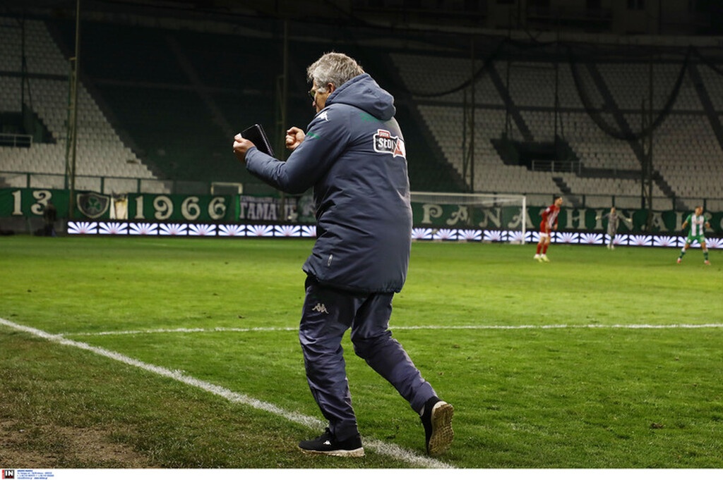 Παναθηναϊκός: Η παράδοση του Μπόλονι με την ΑΕΚ και οι σκόρερ (video+photos)