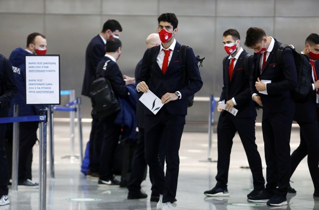 Ολυμπιακός-Άρσεναλ: Αεράτη… κλήρωση - Εκεί έμαθαν αντίπαλο οι «ερυθρόλευκοι» (photos)