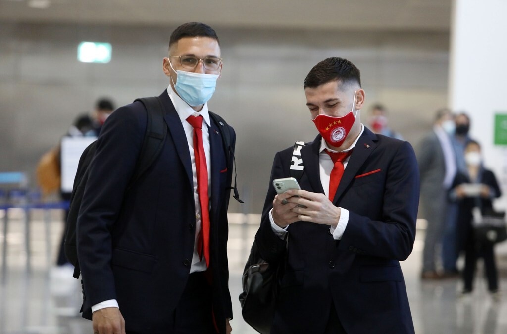 Ολυμπιακός-Άρσεναλ: Αεράτη… κλήρωση - Εκεί έμαθαν αντίπαλο οι «ερυθρόλευκοι» (photos)