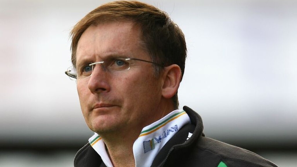 Θρήνος στην Αγγλία - «Έφυγε» προπονητής στα 65 του (photos)