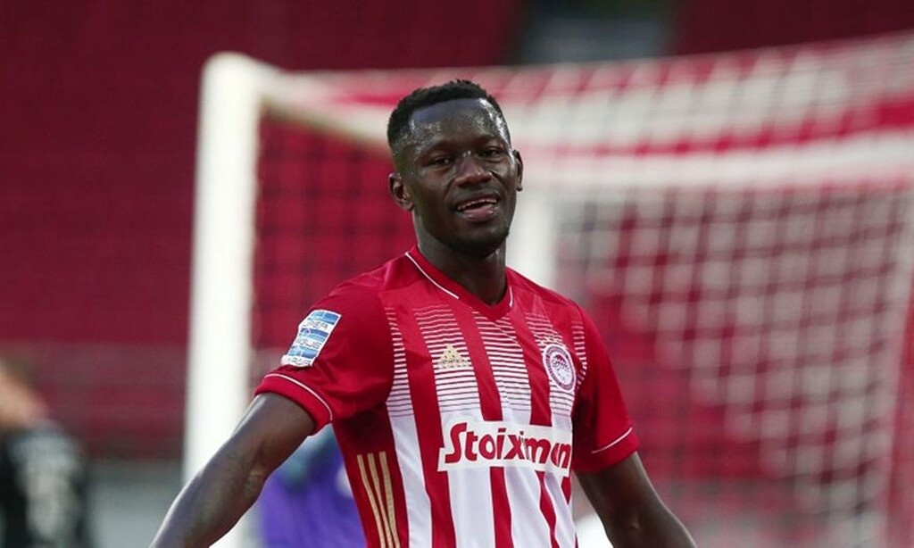 Ολυμπιακός: Χαμός για τον παικταρά - Δύσκολα μένει στον Πειραιά (photos)