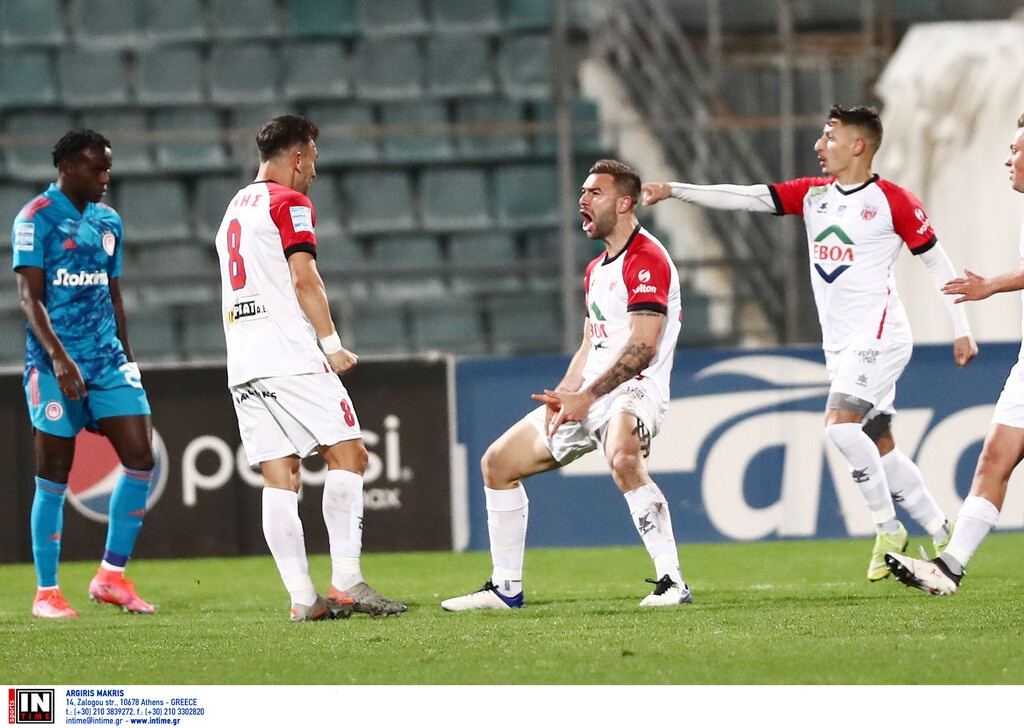 ΝΠΣ Βόλος-Ολυμπιακός: Απάντηση με Γκρίλο - Η αντίδραση του Μπέου στο γκολ (video)