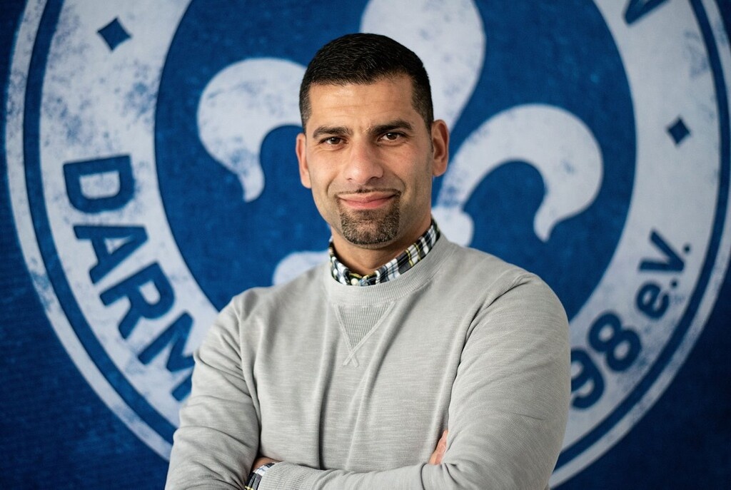 Bundesliga: Έλληνας τεχνικός στο στόχαστρο ιστορικής ομάδας (photos)