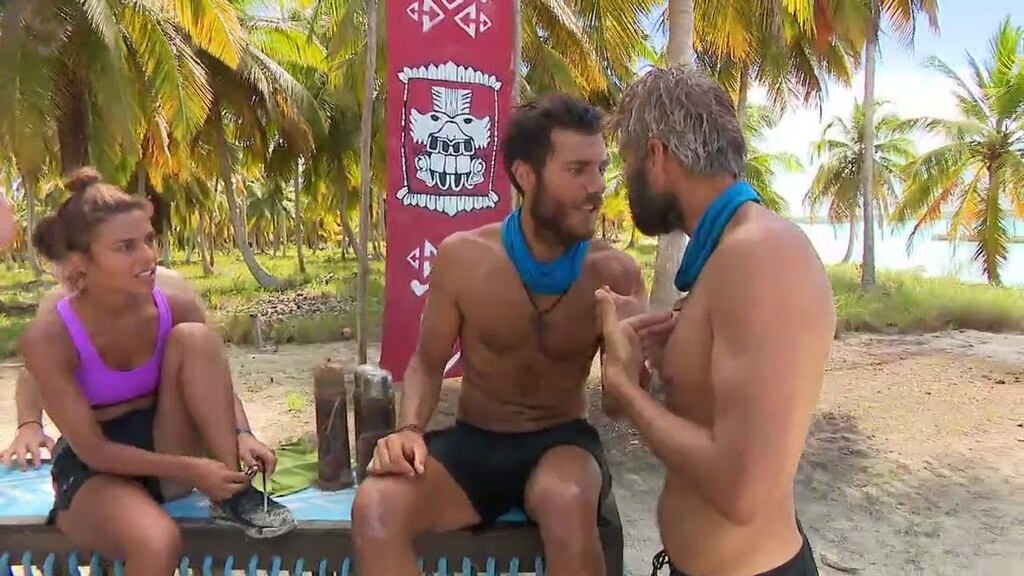 Survivor: Τινάζουν τους «Μπλε» στον… αέρα - Αυτό είναι το κόλπο Παππά και Κρις (photos+videos)