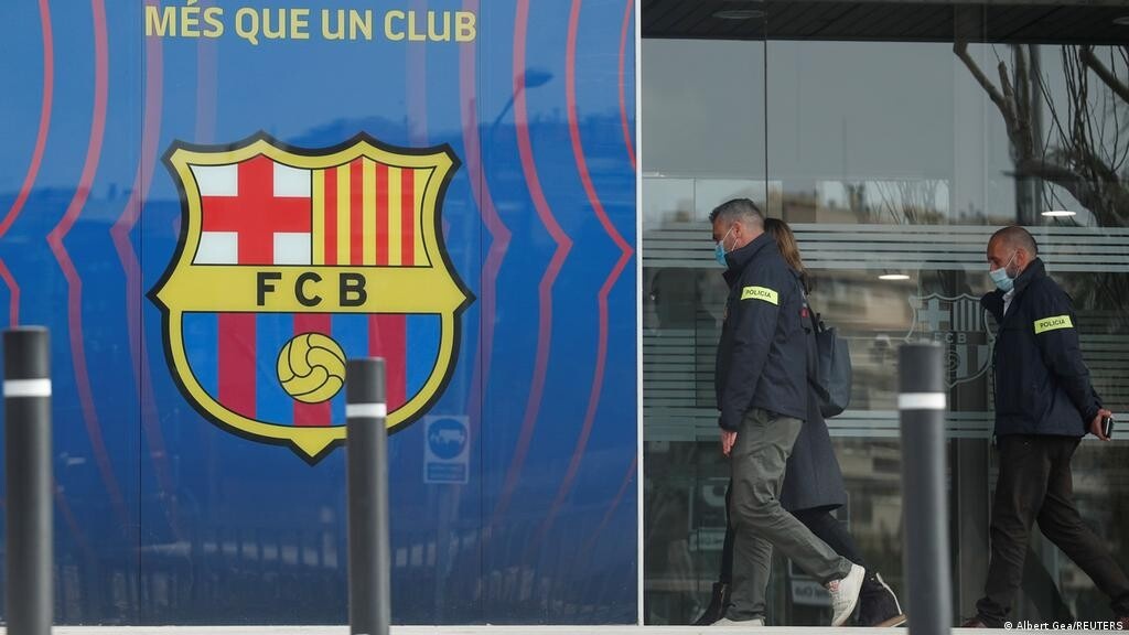 Μπαρτσελόνα: Στο κρατητήριο Μπαρτομέου - Σήμερα στον εισαγγελέα