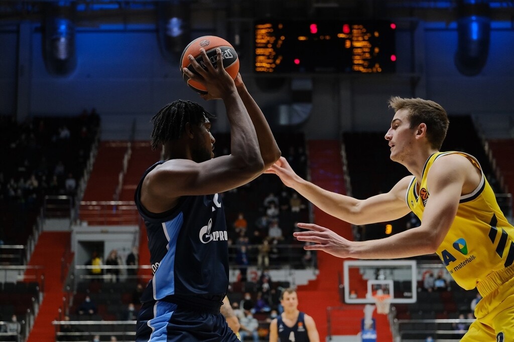 Ζενίτ Αγ. Πετρούπολης - Άλμπα 87-71: Δια χειρός Πάνγκος!